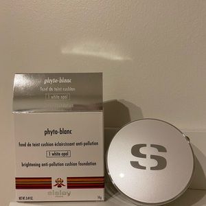 Sisley Cushion Foundation